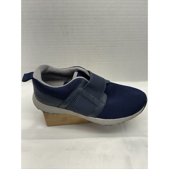 TRAQ by Algeria Navy/Gray Slip On Shoes Women's Size EU 37 US 7.5 - Picture 2 of 10